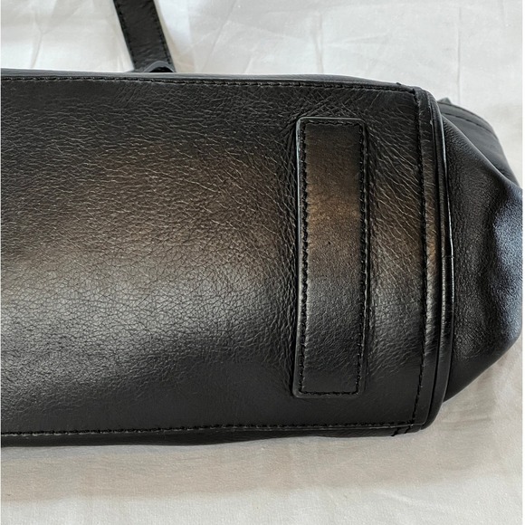 Cole Haan Black Leather Tote Bag Gold Ring Tassel Zipper Top Shoulder Bag - Picture 14 of 15